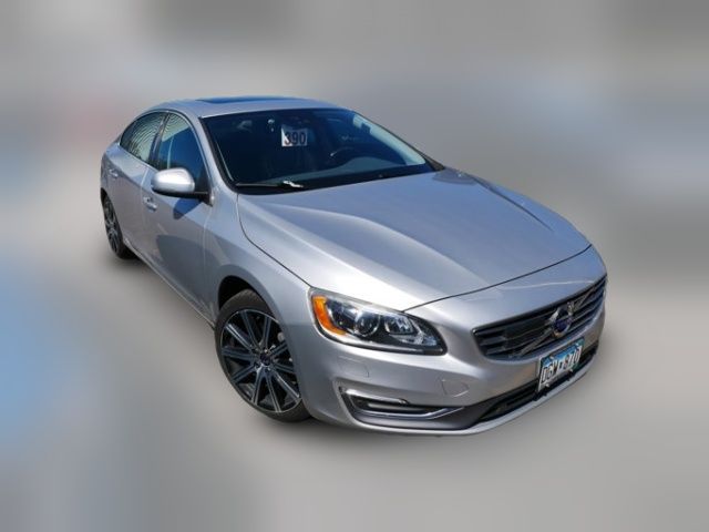 2017 Volvo S60 Inscription Platinum