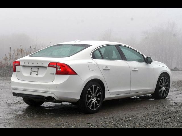 2017 Volvo S60 Inscription Platinum