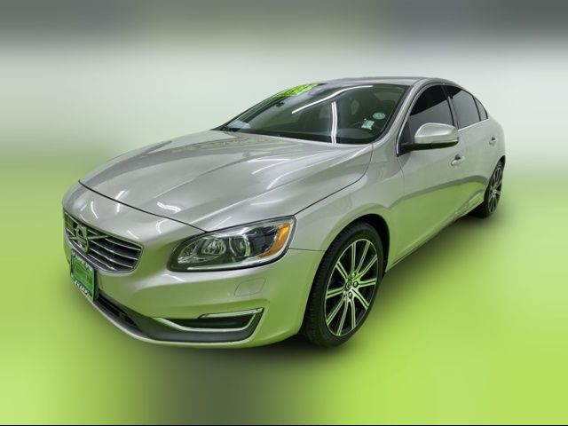 2017 Volvo S60 Inscription Platinum