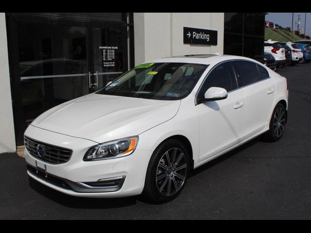 2017 Volvo S60 Inscription Platinum