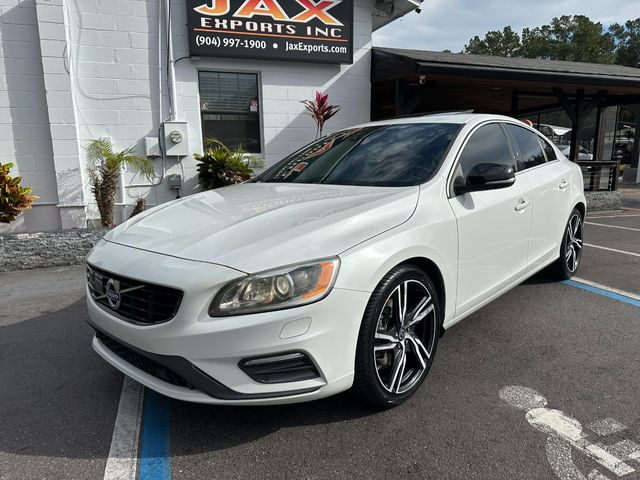 2017 Volvo S60 R-Design Platinum