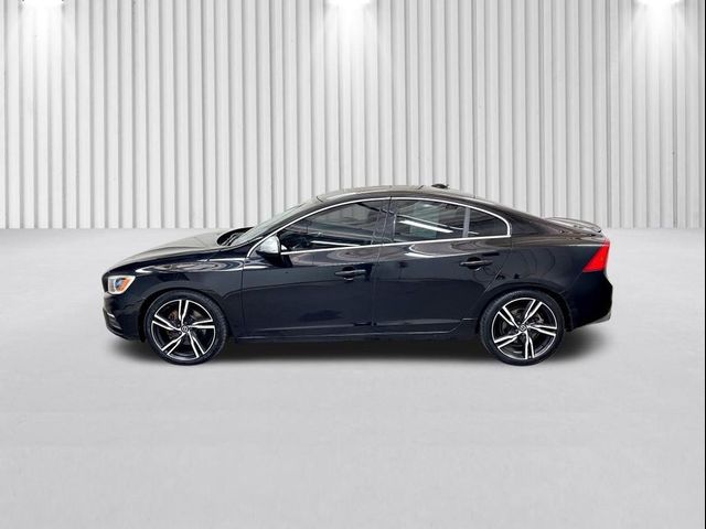 2017 Volvo S60 R-Design Platinum