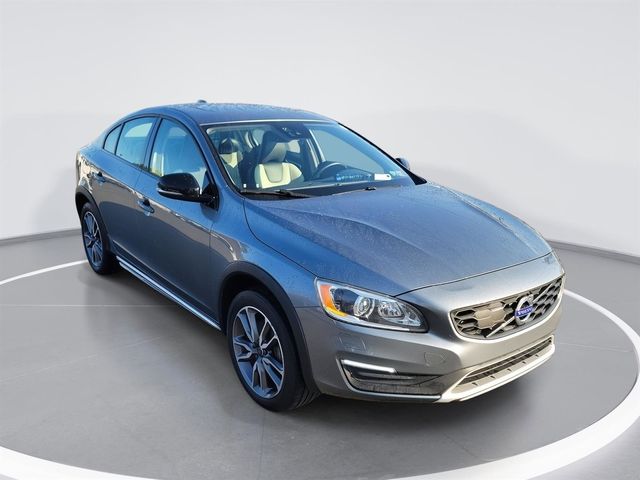 2017 Volvo S60 Cross Country Base