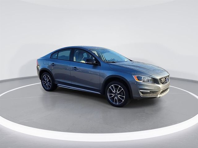 2017 Volvo S60 Cross Country Base