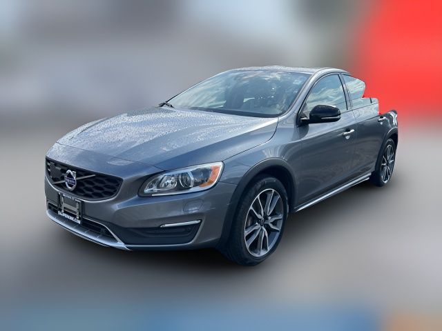 2017 Volvo S60 Cross Country Base