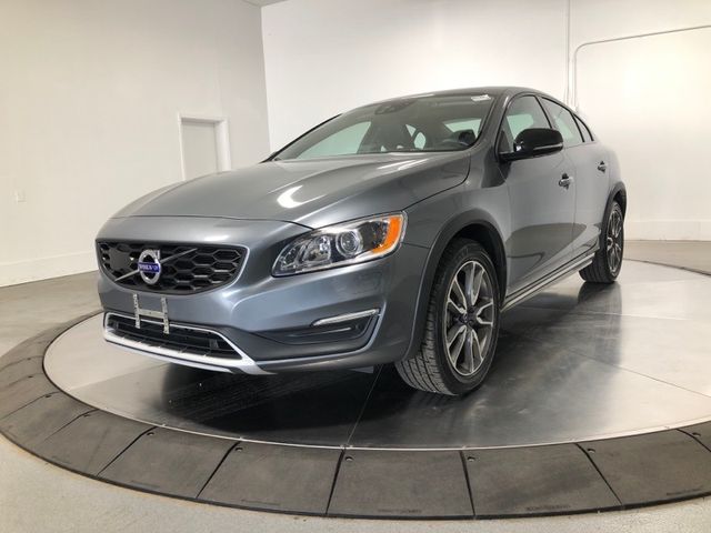 2017 Volvo S60 Cross Country Base