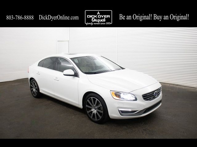 2017 Volvo S60 Inscription Platinum