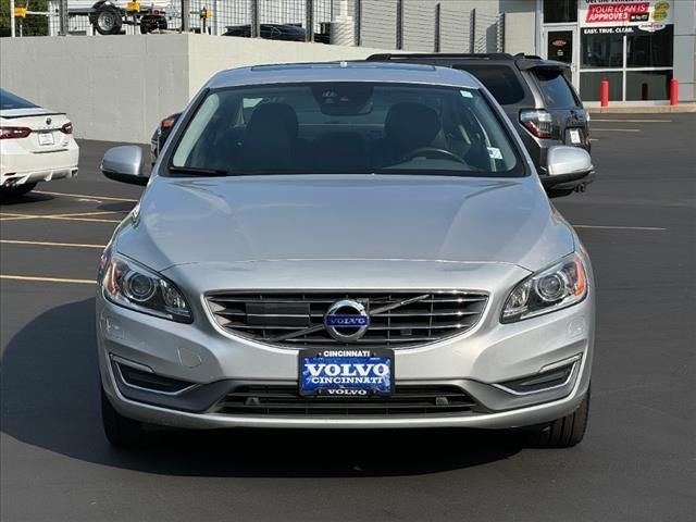 2017 Volvo S60 Inscription Platinum