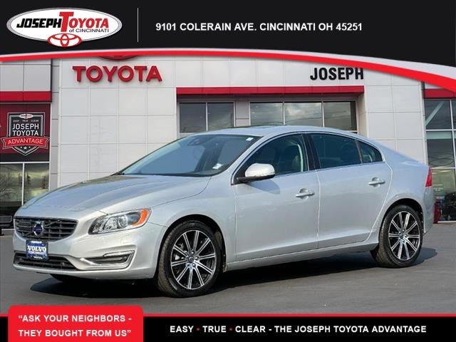 2017 Volvo S60 Inscription Platinum