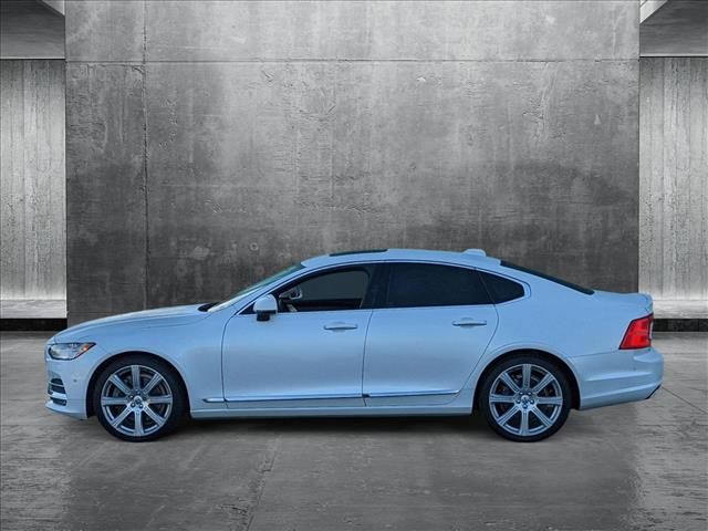 2017 Volvo S90 Inscription