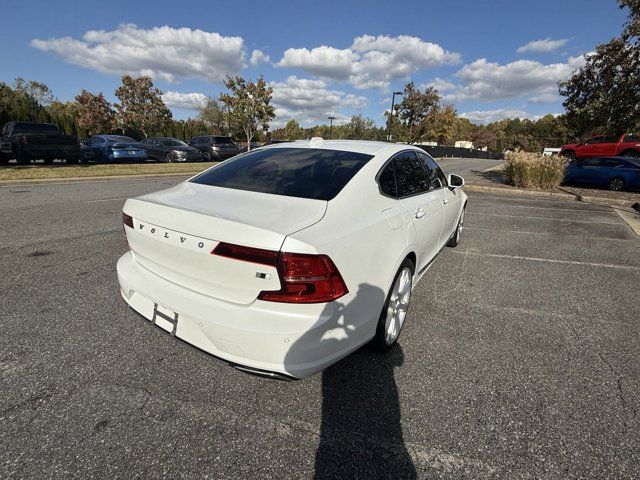 2017 Volvo S90 Inscription