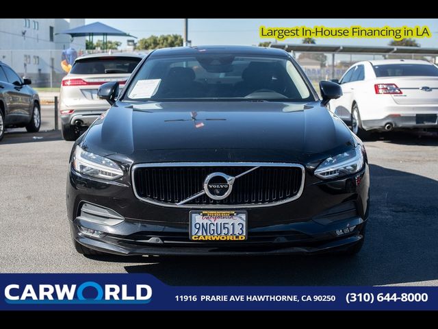 2017 Volvo S90 Momentum