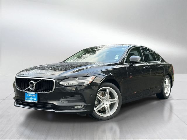 2017 Volvo S90 Momentum