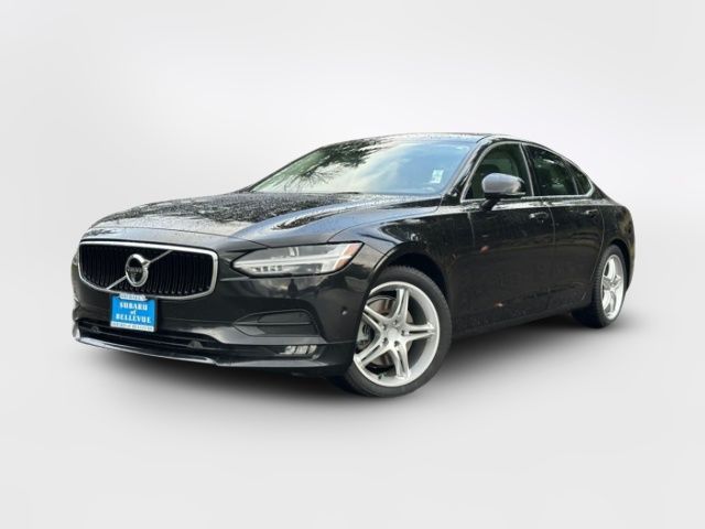 2017 Volvo S90 Momentum