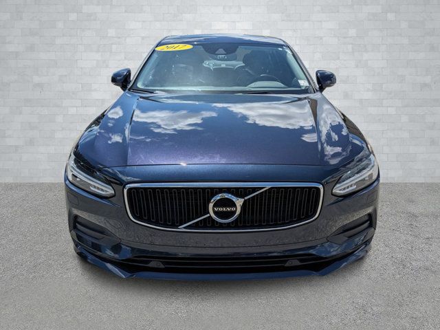 2017 Volvo S90 Momentum