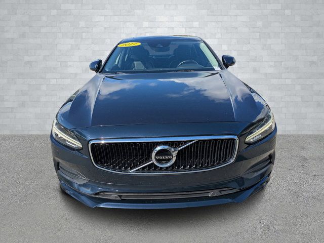 2017 Volvo S90 Momentum