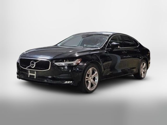 2017 Volvo S90 Momentum