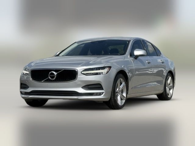 2017 Volvo S90 Momentum
