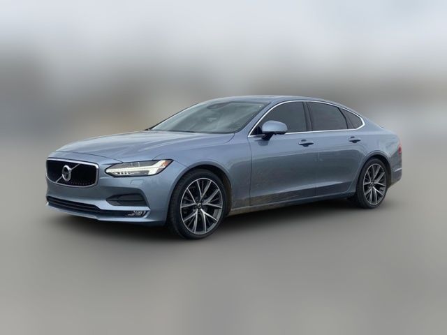 2017 Volvo S90 Momentum