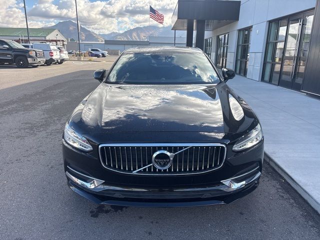 2017 Volvo S90 Inscription