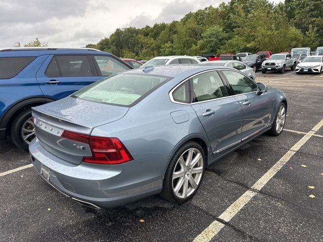 2017 Volvo S90 Inscription