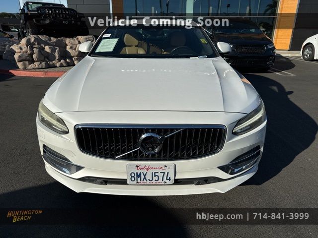 2017 Volvo S90 Inscription