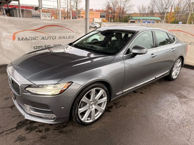 2017 Volvo S90 Inscription