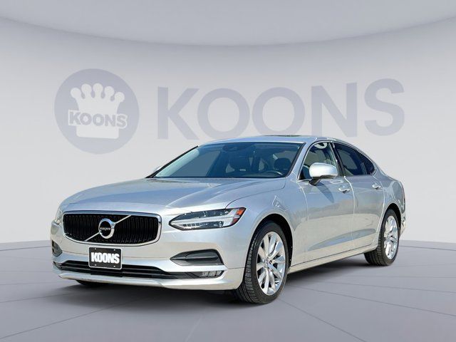 2017 Volvo S90 Momentum