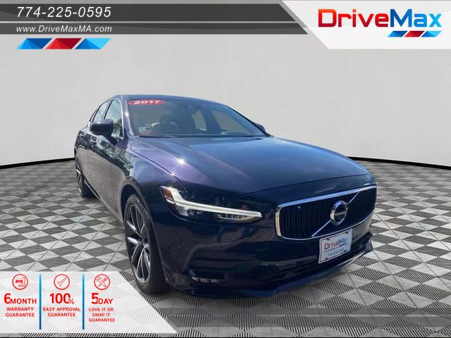 2017 Volvo S90 Momentum