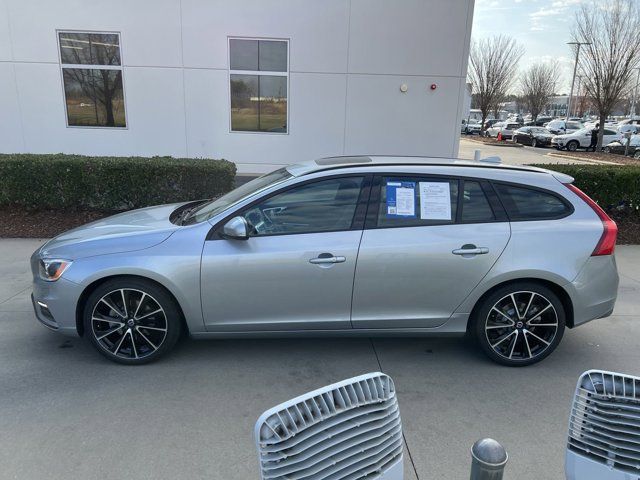 2017 Volvo V60 Dynamic