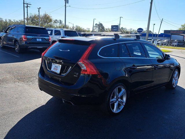 2017 Volvo V60 Premier