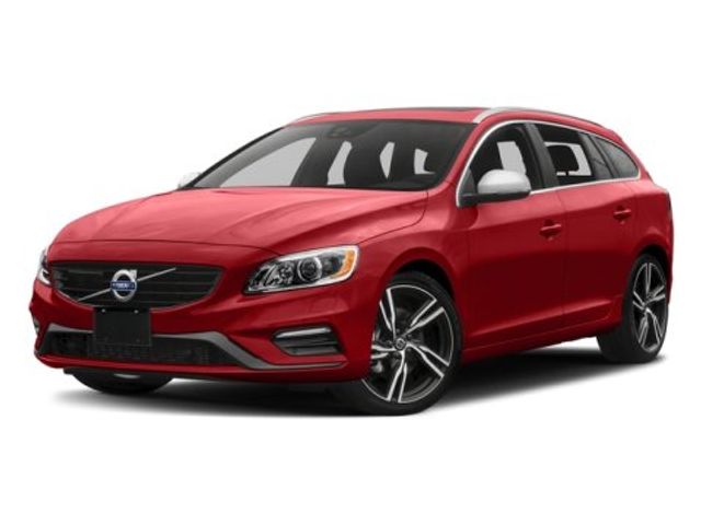 2017 Volvo V60 R-Design Platinum