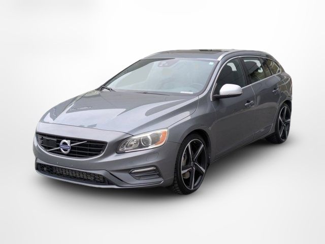 2017 Volvo V60 R-Design Platinum