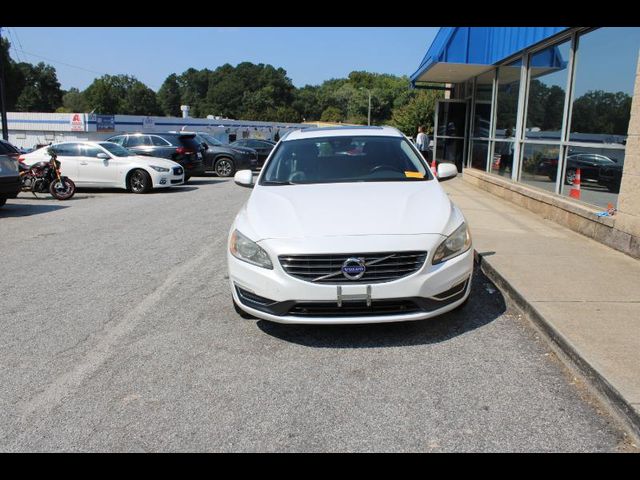 2017 Volvo V60 Premier