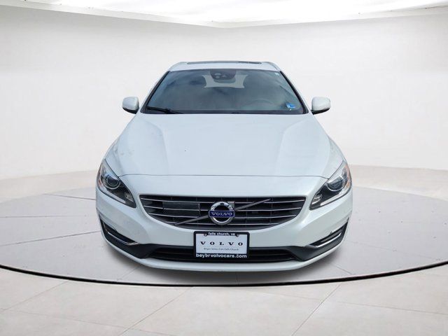 2017 Volvo V60 Platinum