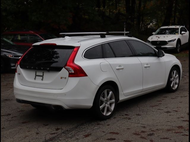 2017 Volvo V60 Platinum