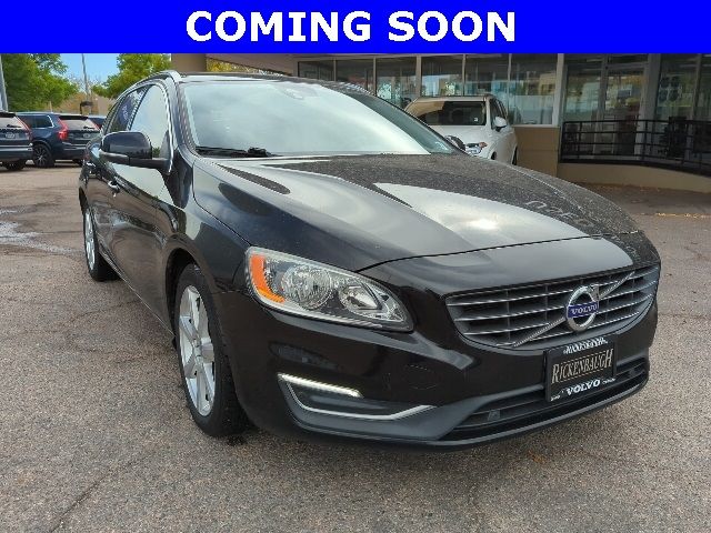 2017 Volvo V60 Premier