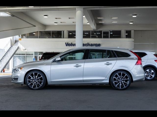 2017 Volvo V60 Premier