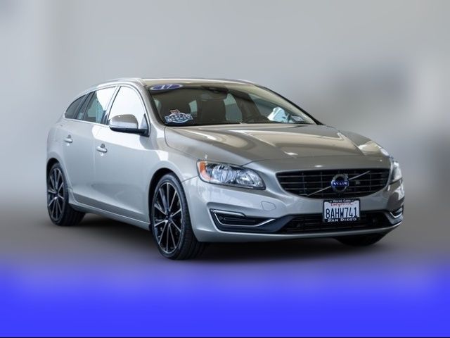 2017 Volvo V60 Premier