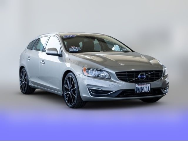 2017 Volvo V60 Premier