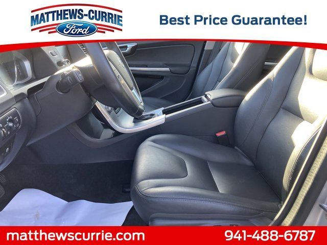 2017 Volvo V60 Premier