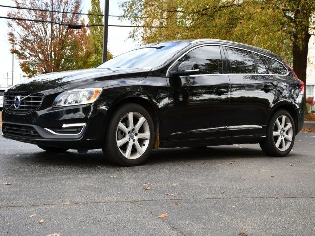 2017 Volvo V60 Premier