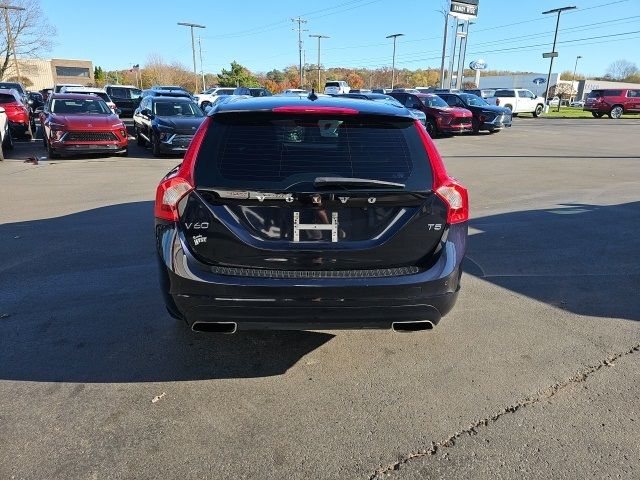 2017 Volvo V60 Premier