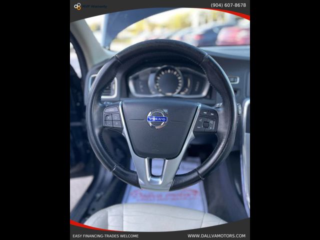 2017 Volvo V60 Premier