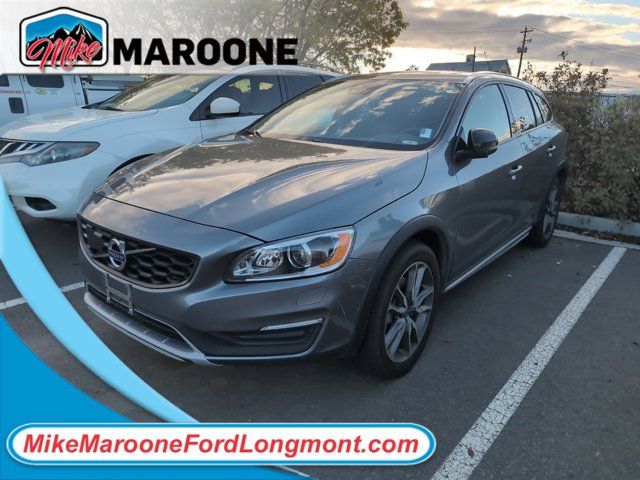 2017 Volvo V60 Cross Country Platinum