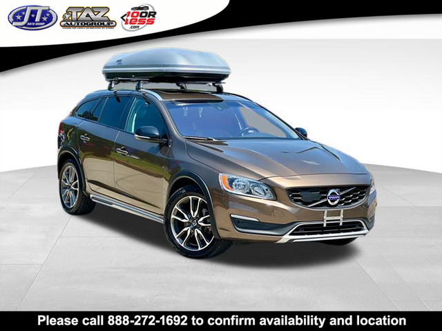 2017 Volvo V60 Cross Country Base