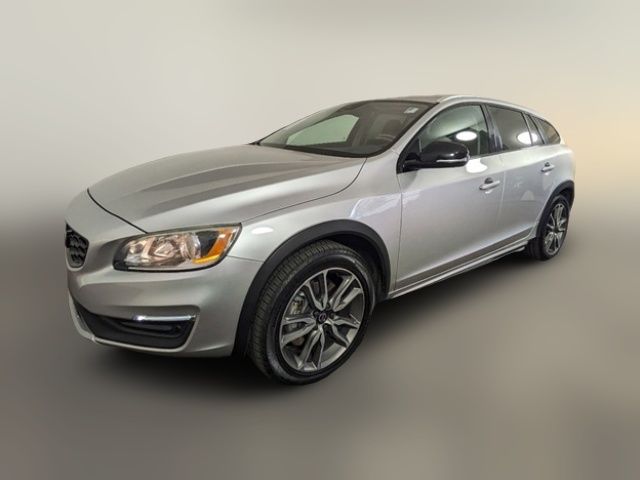 2017 Volvo V60 Cross Country Base