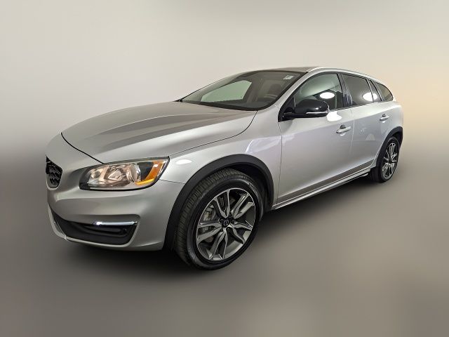 2017 Volvo V60 Cross Country Base