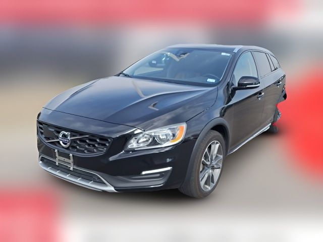 2017 Volvo V60 Cross Country Base