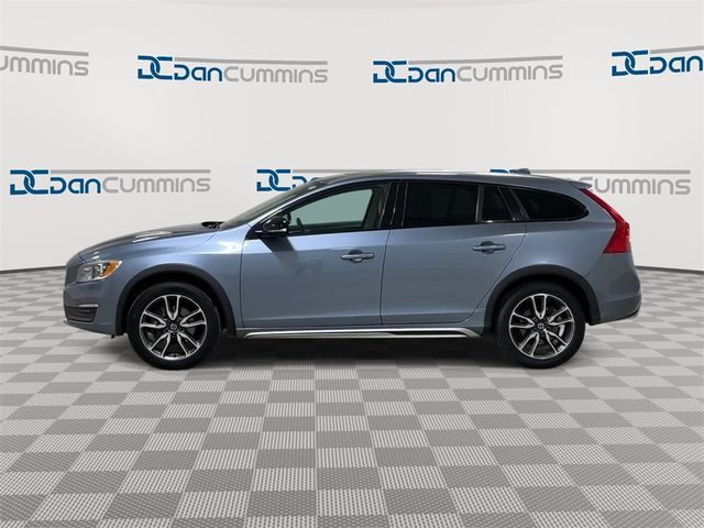 2017 Volvo V60 Cross Country Base